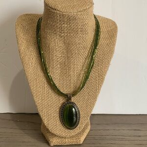 Elegant Green Beaded Necklace with Oval Pendant